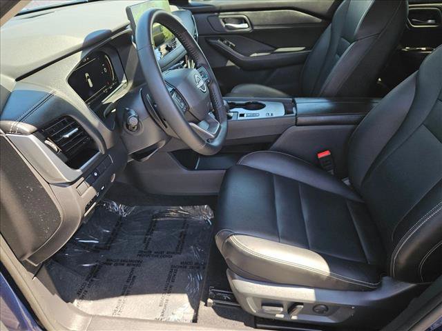 Used 2026 Nissan Rogue SL FWD image 18