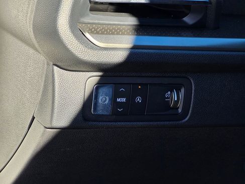 New 2026 Chevrolet Traverse LT FWD image 34