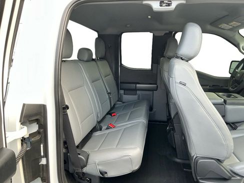 Used 2024 Ford F150 XL image 23