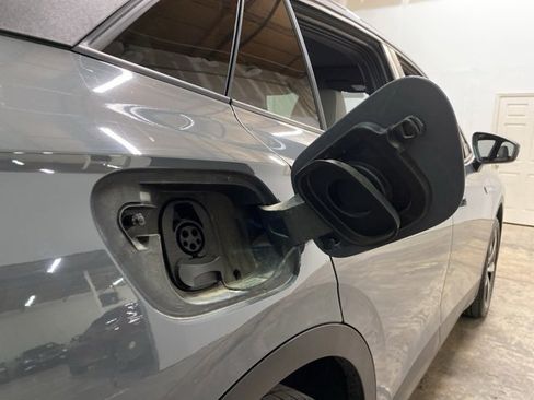 Used 2023 Volkswagen ID.4 Pro S image 92