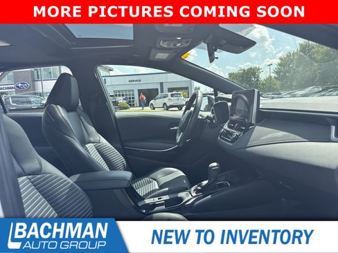Used 2024 Toyota Corolla XSE FWD image 4