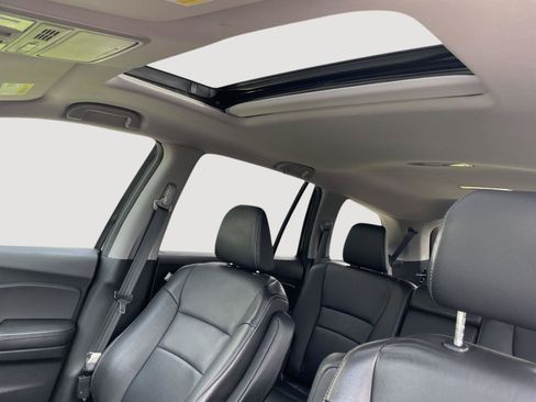 Used 2017 Honda Pilot EX-L image 4