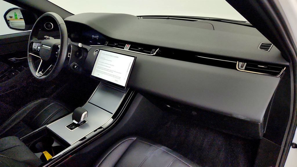 Used 2025 Land Rover Range Rover Evoque S AWD/4WD image 23