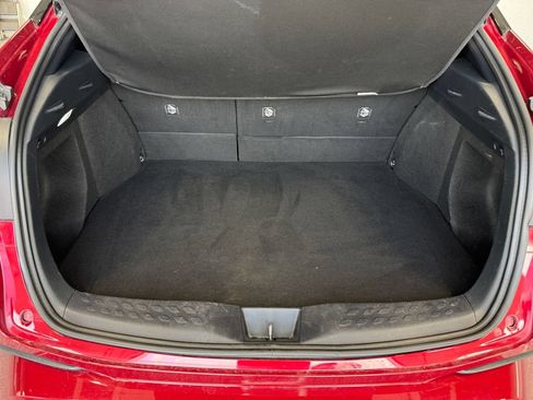 Used 2018 Toyota C-HR XLE FWD image 20