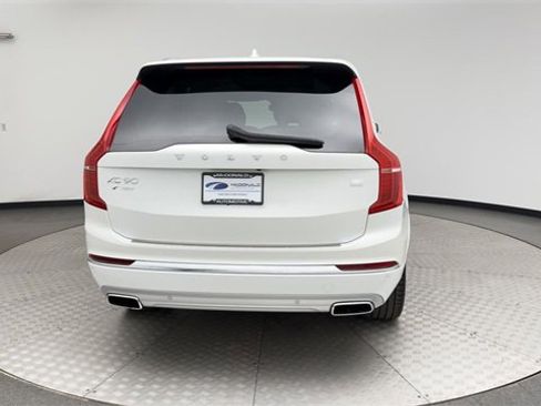 Used 2021 Volvo XC90 T8 Inscription w/ Lounge Package image 3