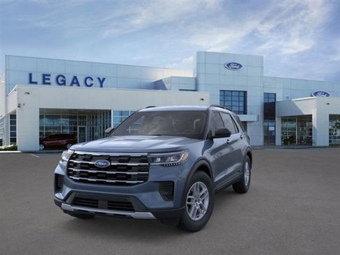 New 2026 Ford Explorer Active image 2