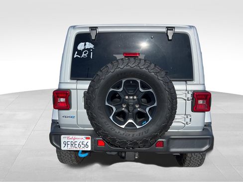 Used 2023 Jeep Wrangler Unlimited Rubicon 4xe w/ Cold Weather Group AWD/4WD image 6