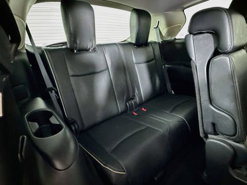 Used 2019 INFINITI QX60 Luxe w/ Essential Package AWD/4WD image 36