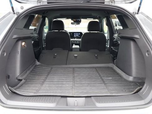 Used 2025 Chevrolet Trax RS w/ Sunroof Package image 26