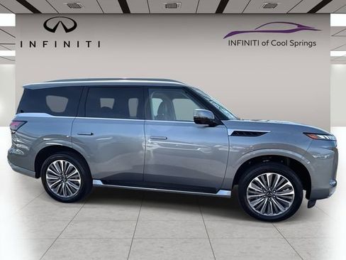 Certified 2025 INFINITI QX80 Sensory image 8
