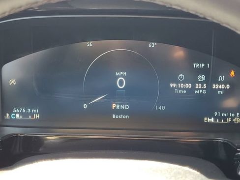 Certified 2023 Lincoln Corsair AWD image 12