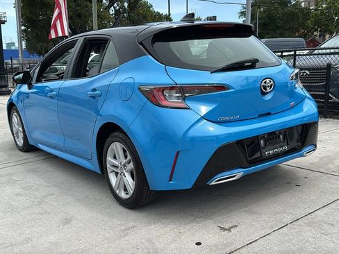 Used 2022 Toyota Corolla SE w/ SE Preferred Package FWD image 12