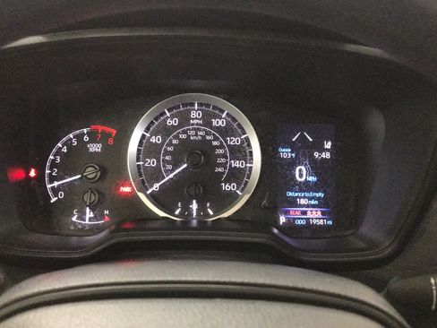 Used 2022 Toyota Corolla LE FWD image 20