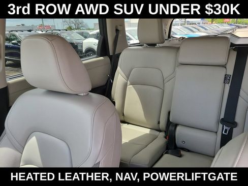 Certified 2023 Nissan Pathfinder SL AWD/4WD image 9