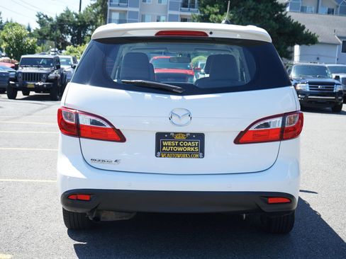 Used 2015 MAZDA MAZDA5 Grand Touring FWD image 4