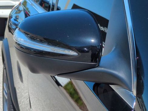 Certified 2022 Mercedes-Benz GLE 350 GLE 350 w/ Premium Package image 12