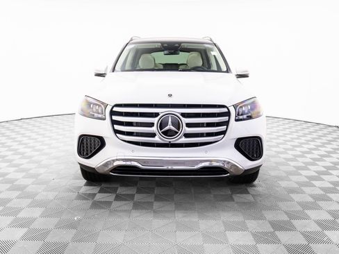 New 2026 Mercedes-Benz GLS 450 4MATIC image 10