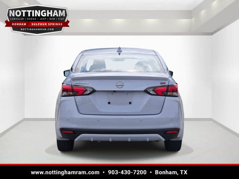 Used 2025 Nissan Versa SR w/ Trunk Package FWD image 5