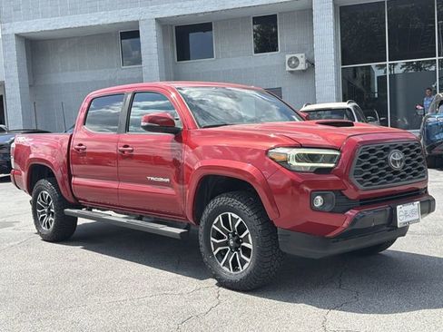 Used 2020 Toyota Tacoma TRD Sport w/ Technology Package RWD image 29