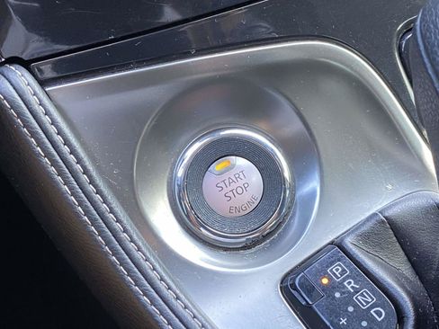Used 2022 Nissan Maxima SV w/ Floor Mat Group FWD image 20
