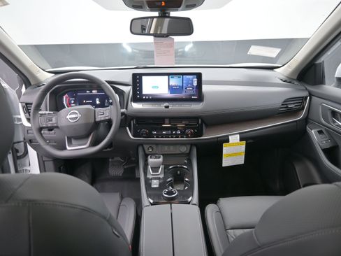New 2026 Nissan Rogue Platinum AWD/4WD image 20