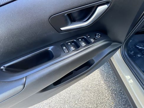 Used 2024 Hyundai Santa Cruz SEL image 15