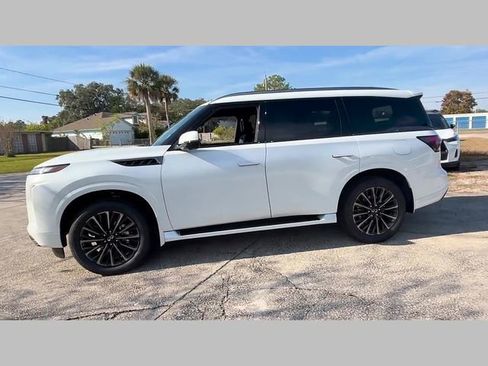 New 2026 INFINITI QX80 Autograph w/ Premium Cargo Package image 35