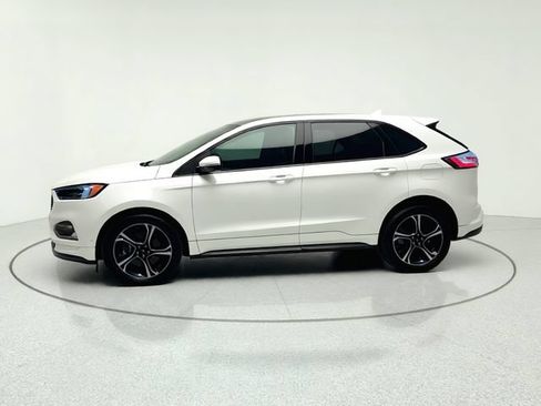 Used 2020 Ford Edge ST w/ Equipment Group 401A AWD/4WD image 2