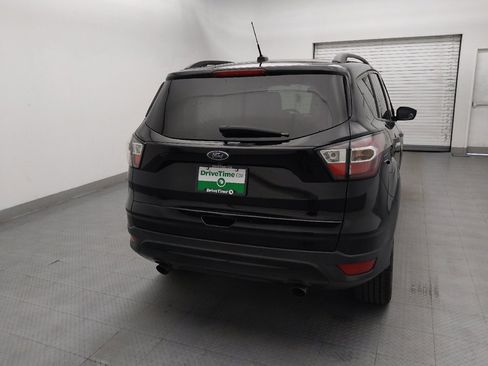 Used 2017 Ford Escape SE w/ Equipment Group 201A AWD/4WD image 7