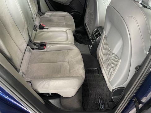 Used 2018 Audi SQ5 Premium Plus w/ Navigation Package image 27