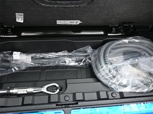 New 2026 BMW X5 xDrive50e w/ Climate Comfort Package image 29