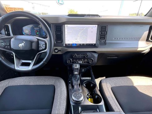 Used 2025 Ford Bronco Big Bend AWD/4WD image 14