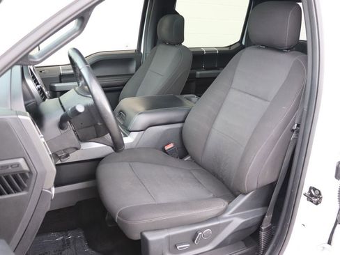 Used 2018 Ford F150 XLT w/ Equipment Group 302A Luxury AWD/4WD image 5