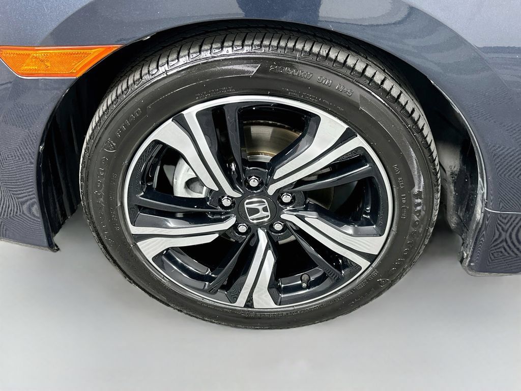 Used 2016 Honda Civic Touring image 31