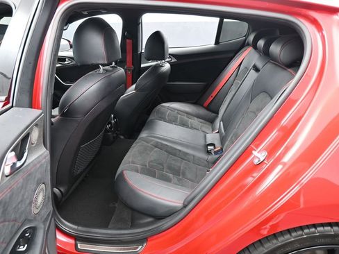 Used 2023 Kia Stinger GT2 AWD/4WD image 40