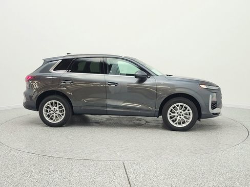 New 2026 Audi Q3 quattro 2.0T image 4