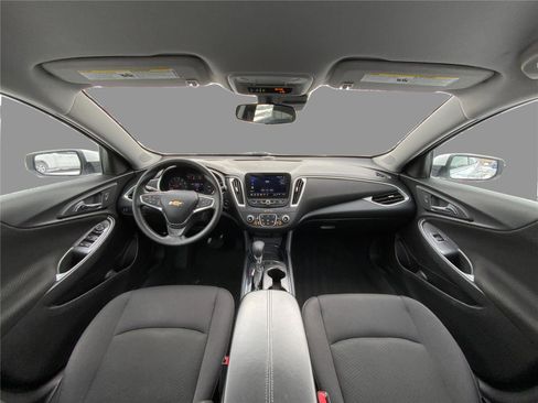 Used 2024 Chevrolet Malibu LT image 22