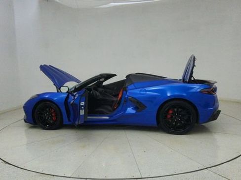 Used 2023 Chevrolet Corvette Stingray Premium Conv w/ Stealth Interior Trim Package RWD image 70