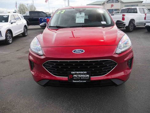 Used 2022 Ford Escape SE w/ SE Sport Appearance Package AWD/4WD image 3