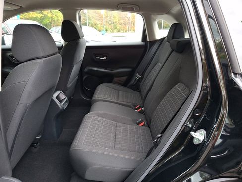 Certified 2023 Honda HR-V LX image 2