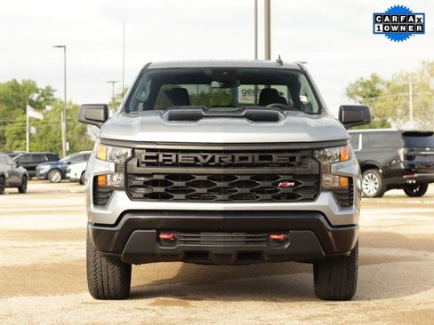Used 2024 Chevrolet Silverado 1500 Custom Trail Boss AWD/4WD image 2
