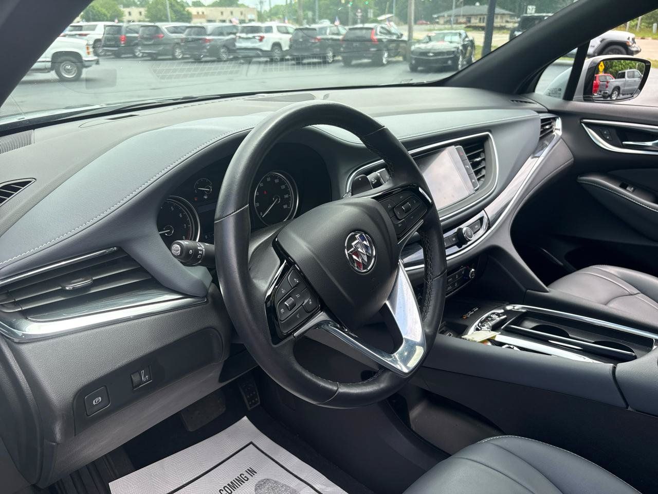 Used 2023 Buick Enclave Essence w/ Experience Buick Package FWD image 7