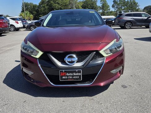 Used 2016 Nissan Maxima Platinum w/ Interior Lighting Package FWD image 2