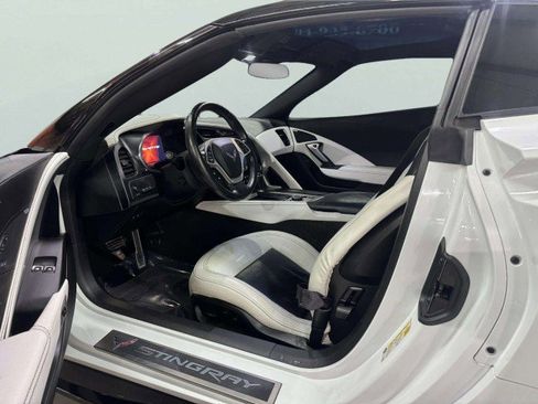 Used 2015 Chevrolet Corvette Stingray Coupe w/ 2LT Preferred Equipment Group RWD image 21