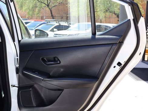 Used 2024 Nissan Sentra S FWD image 26
