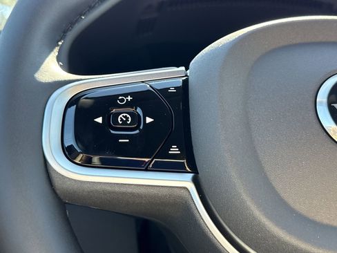 New 2026 Volvo XC60 B5 Core image 21