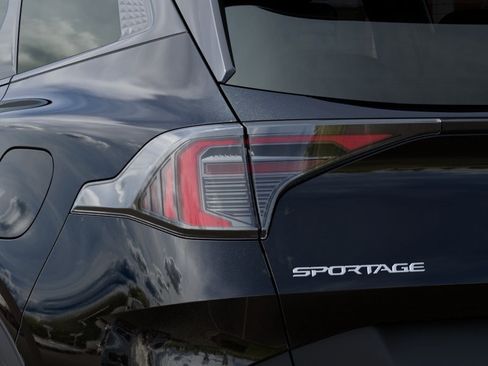 New 2027 Kia Sportage S FWD image 11