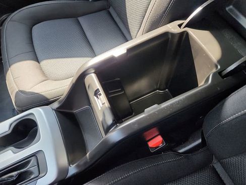 Used 2022 Chevrolet Colorado LT w/ LT Convenience Package AWD/4WD image 45