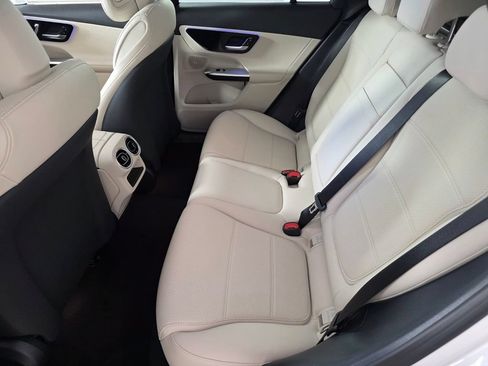 New 2027 Mercedes-Benz GLC 300 image 11