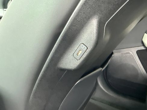 Used 2024 Kia EV6 GT-Line AWD/4WD image 16